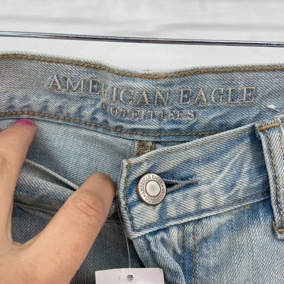 AMERICAN EAGLE Blue Denim High Rise Lace Distressed Jean Shorts Size 10 - Picture 4 of 7